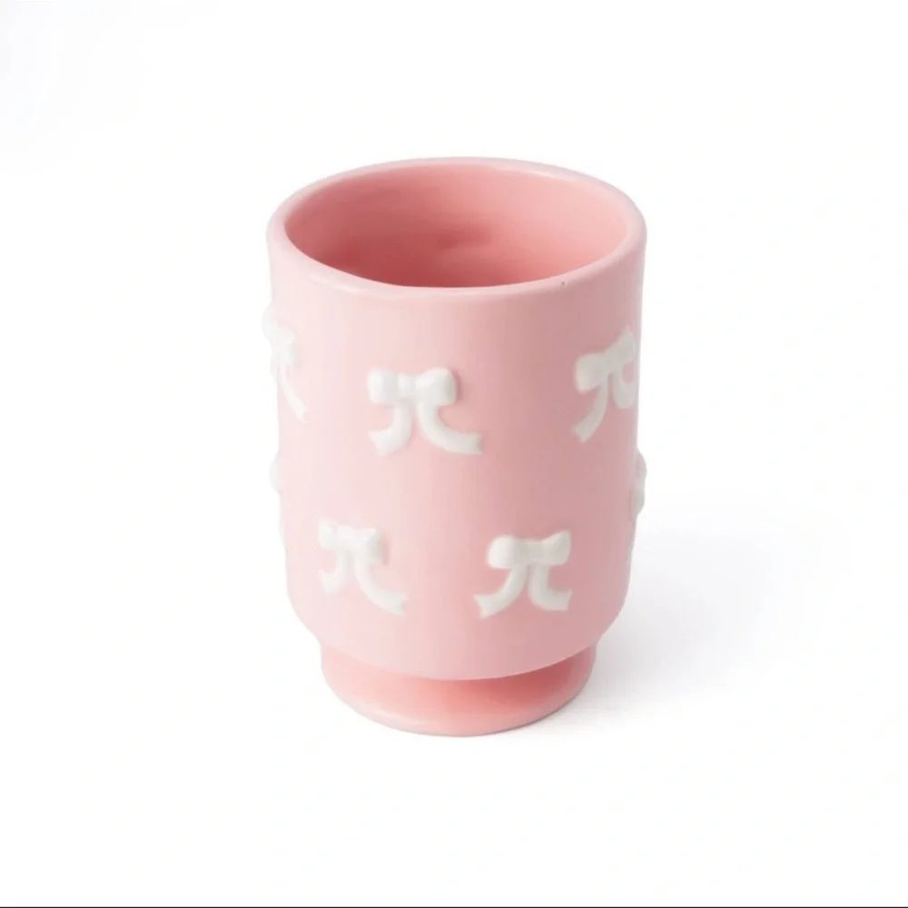 New Target Bullseye Playground Ceramic Holder Pink with White Bows
